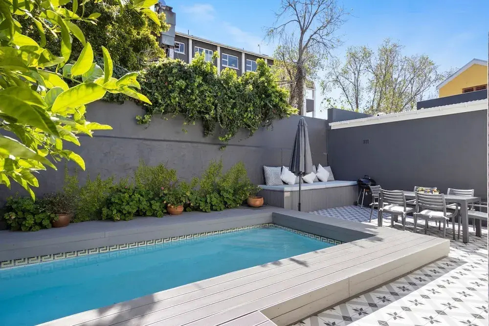 Uptown Retreat
