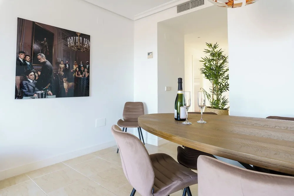Luxe Golf & Family House Escape