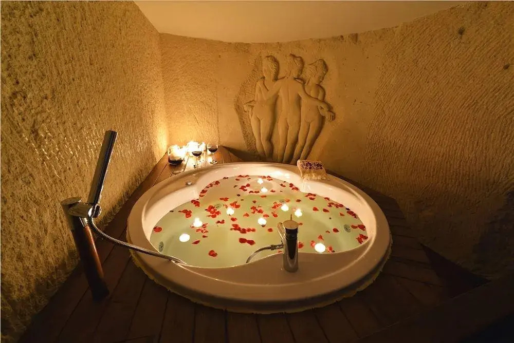 Sunak Cave Hotel