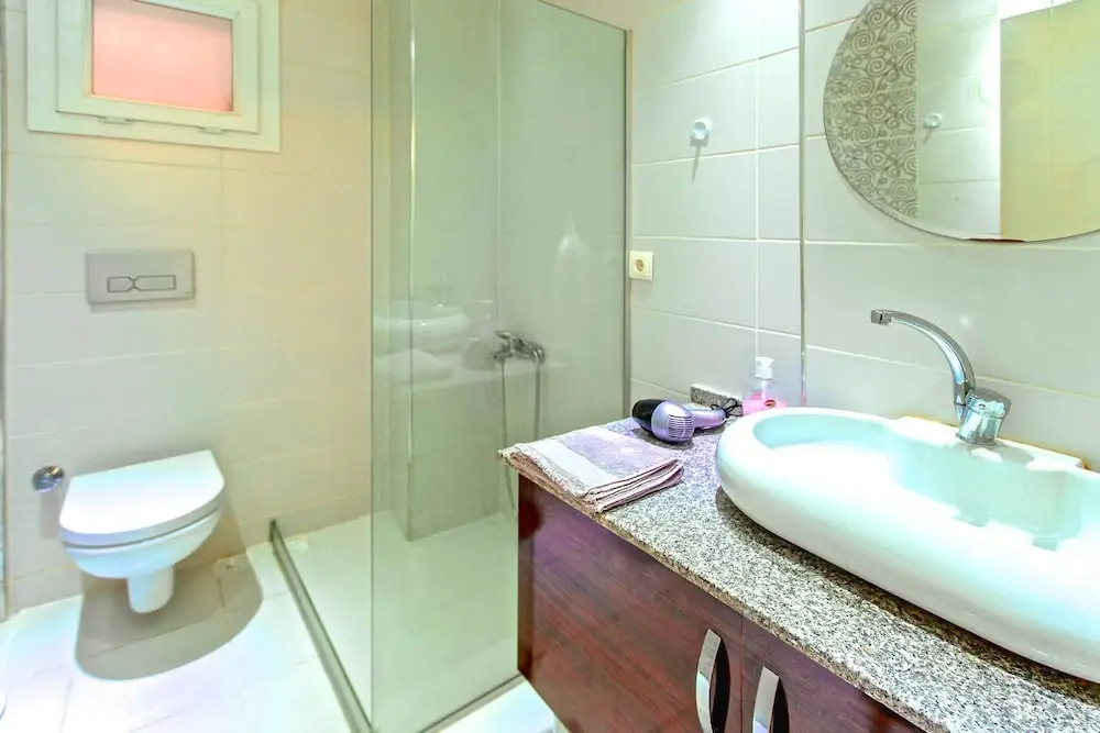 AKR Homes