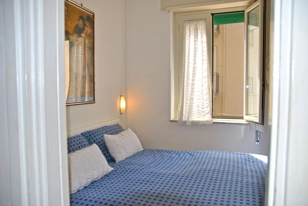 Puppy Home Two-room Apartment 100 Meters From the Beach