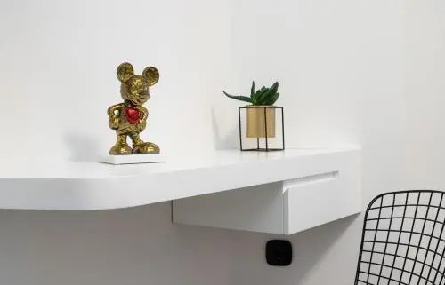 Glyfada Gallery Apartment