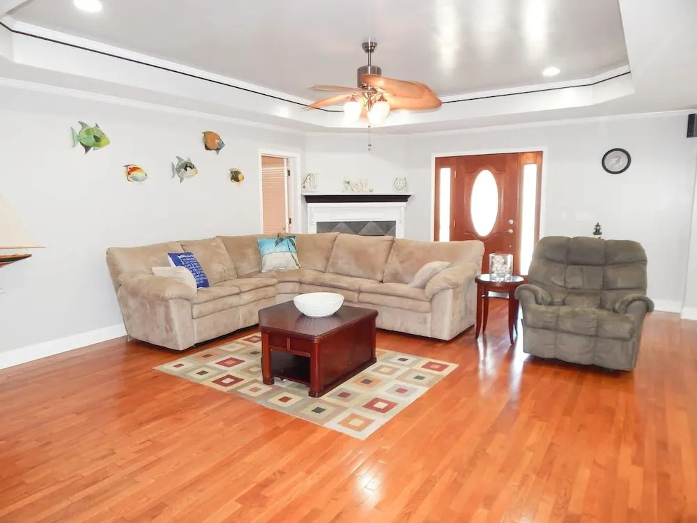 025 Conde - Dauphin Island Home 4 Bedrooms 2 Bathrooms Home