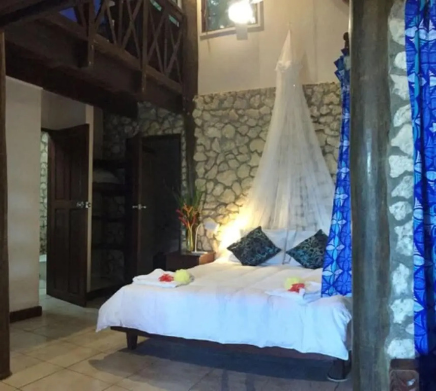 Treetops Lodge