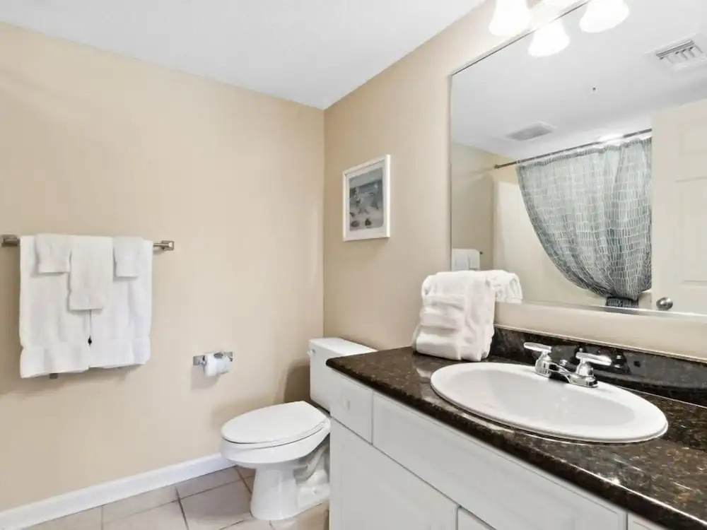 Yacht Club Villas #2-405