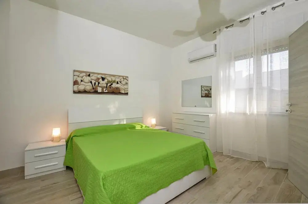 Villa Villino Blu Large Private Pool Walk to Beach A C Wifi