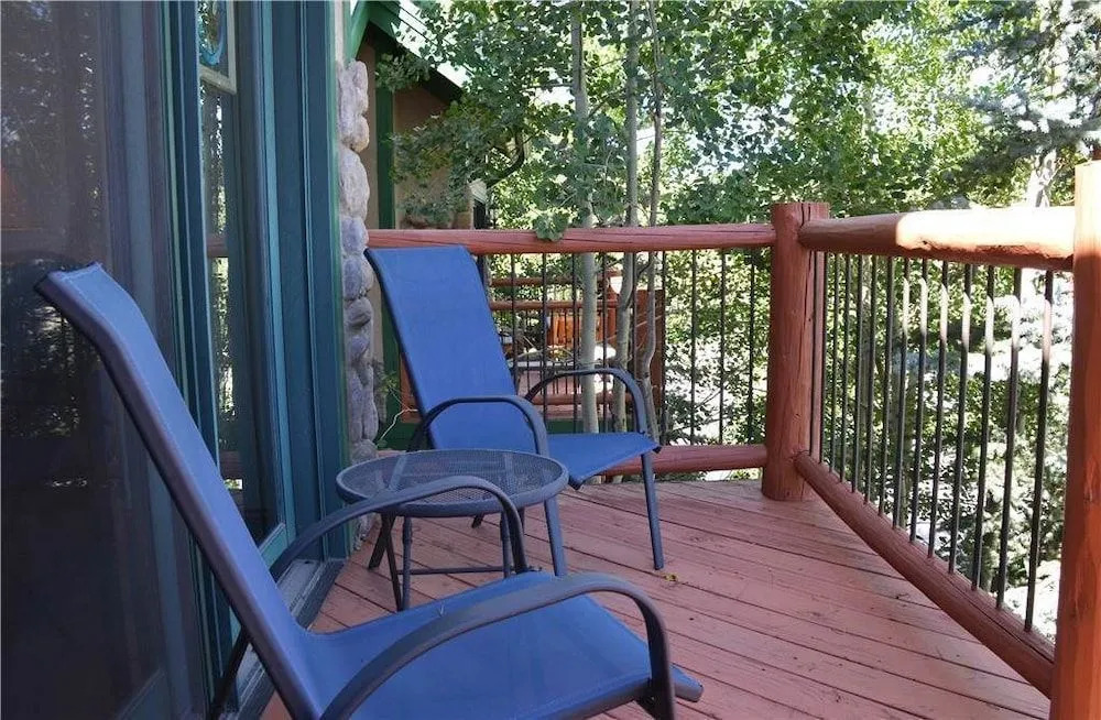 The Woods Townhomes Unit 115 by RedAwning
