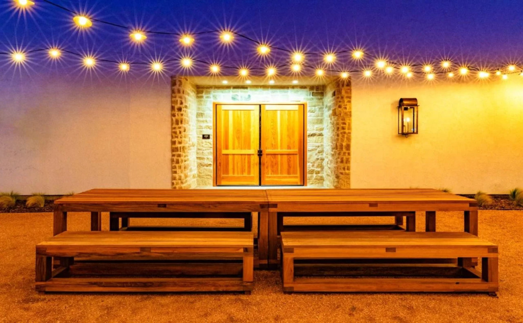 Texican Court, by Valencia Hotel Collection
