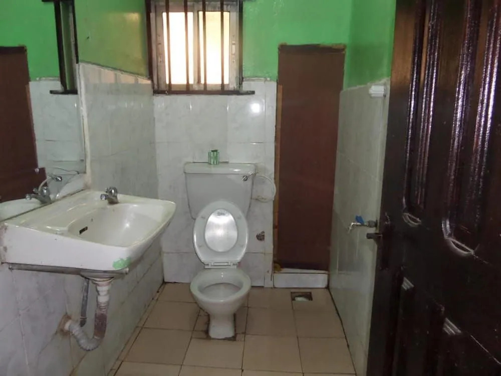 Phadis Hotel