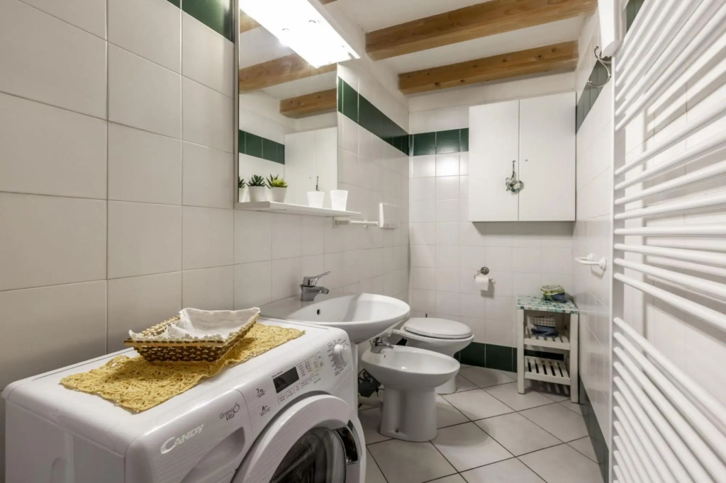 RIZZI SERGIO - Three room apartment. (022036-AT-066432)-412 RIZZI SERGIO