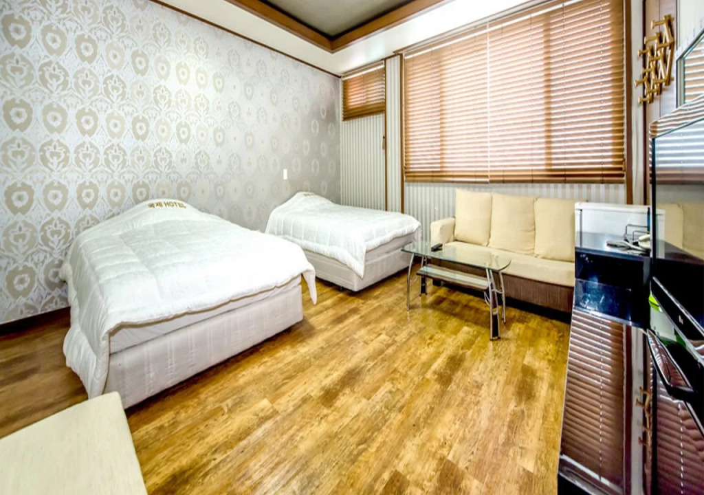 Jeju International Hotel