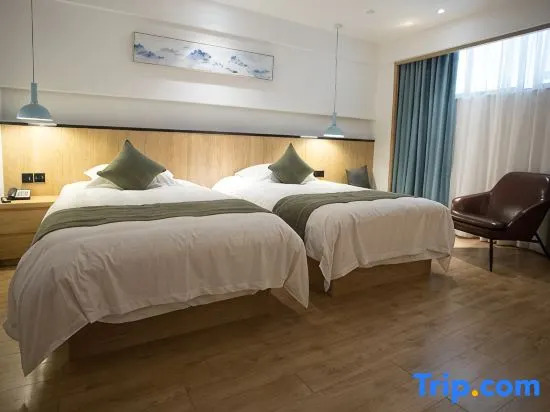 Huzhou city big love hotel