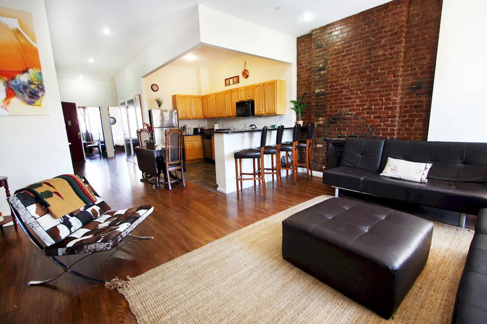 Luxury Suites Lenox Ave
