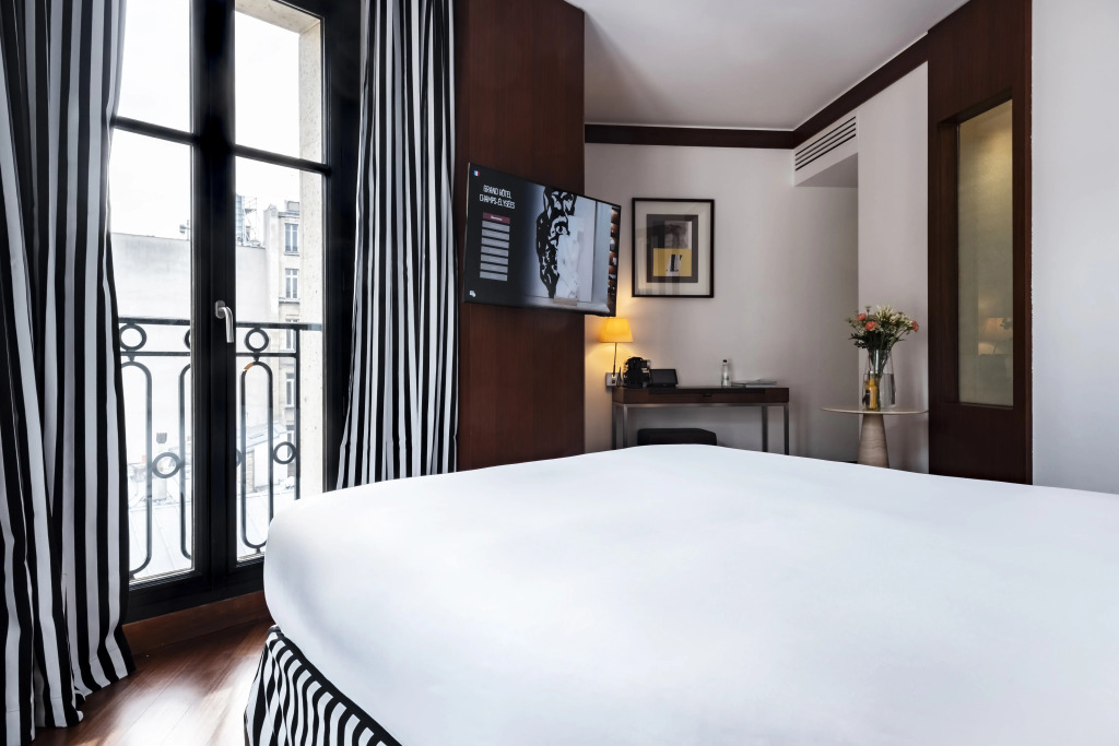 Grand Hôtel Champs-Elysées