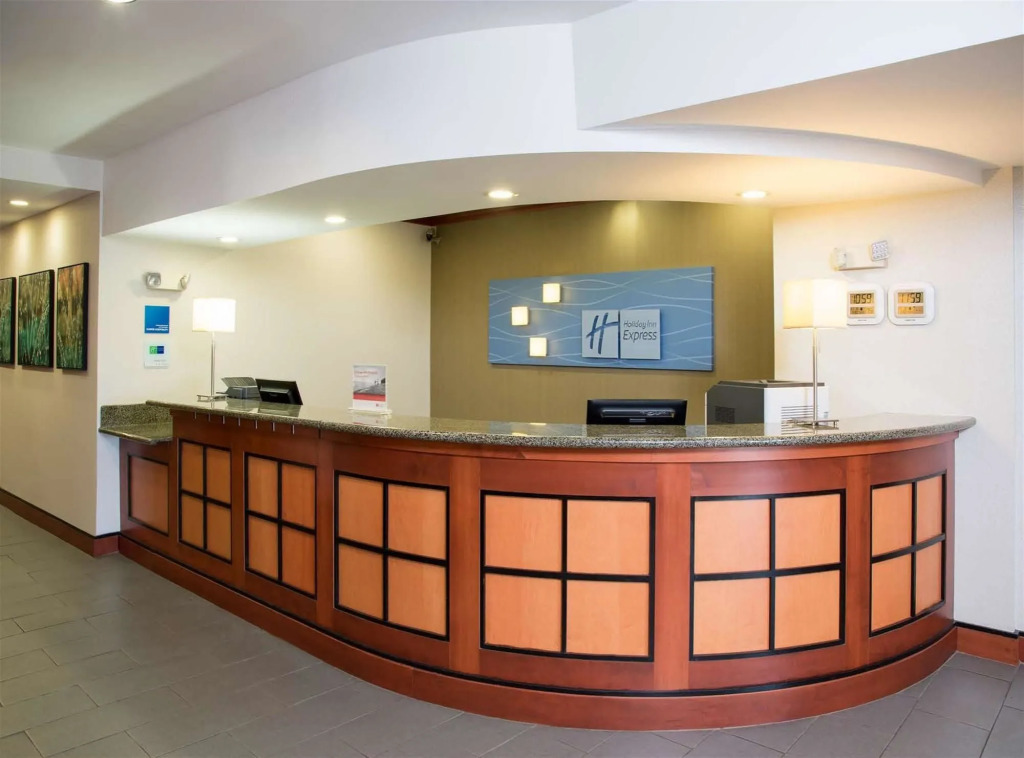 Holiday Inn Express & Suites Danville by IHG
