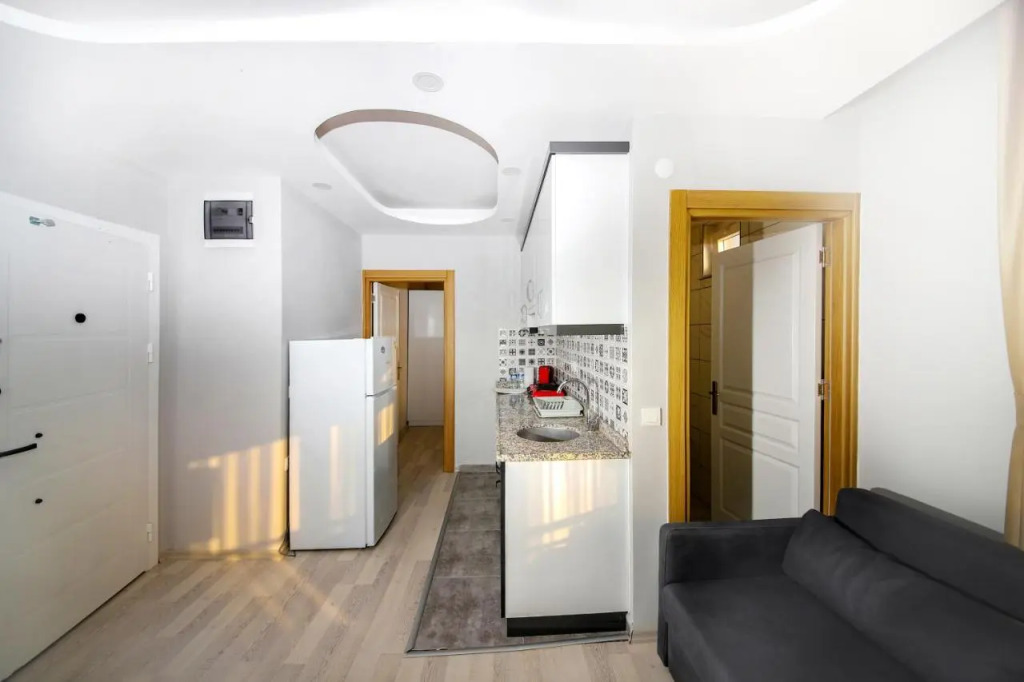 Adam Apart Hotel 2
