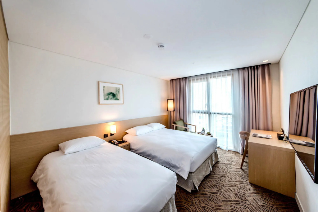 Jeju Central City Hotel