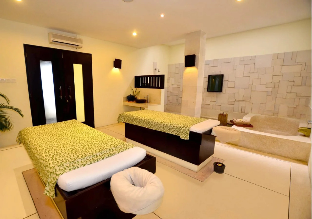 Harris Resort Kuta Beach