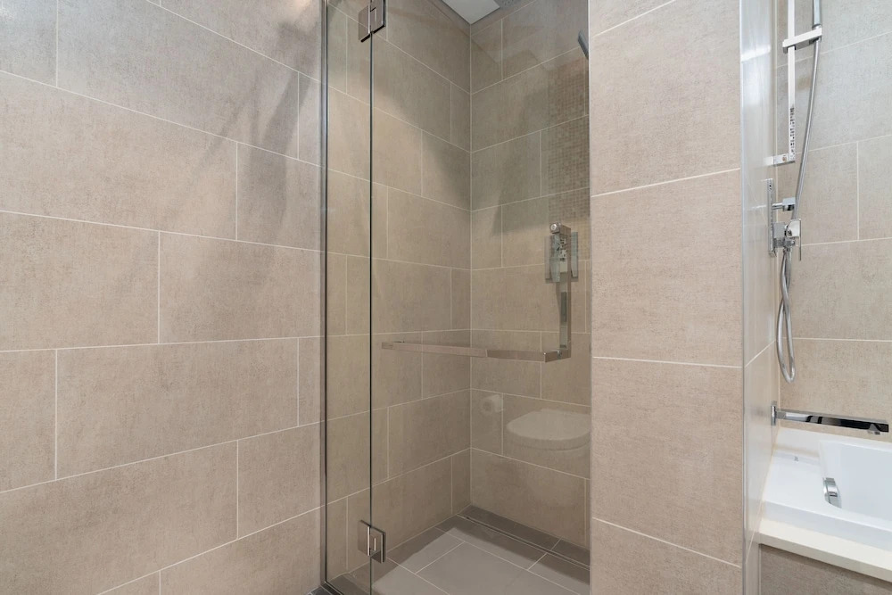 SuperHost - Spacious Apartment With Balcony In Sobha Hartland