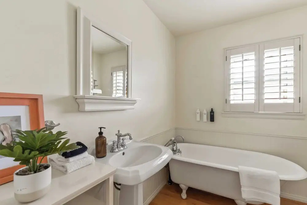 Point Loma Home w/ Putting Green, Firepit + Game Room & Beach Access Zola Street by Avantstay