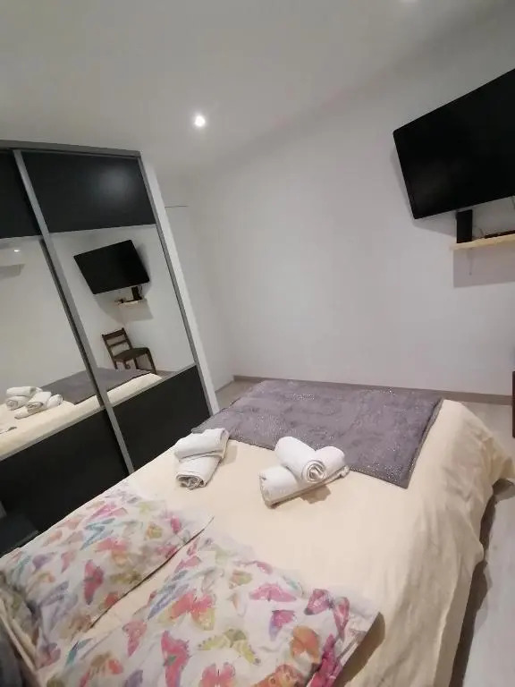 Bel appartement 76 m² dans maison avec vue mer