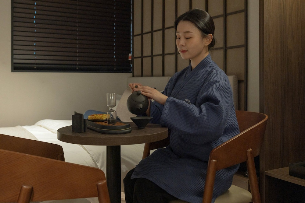 LOOP Seoul Hotel Retreat by Anook Seoul Gangnam 1st