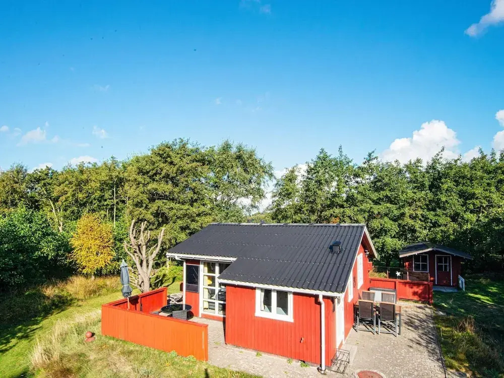 Homely Holiday Home in Jutland near Sea