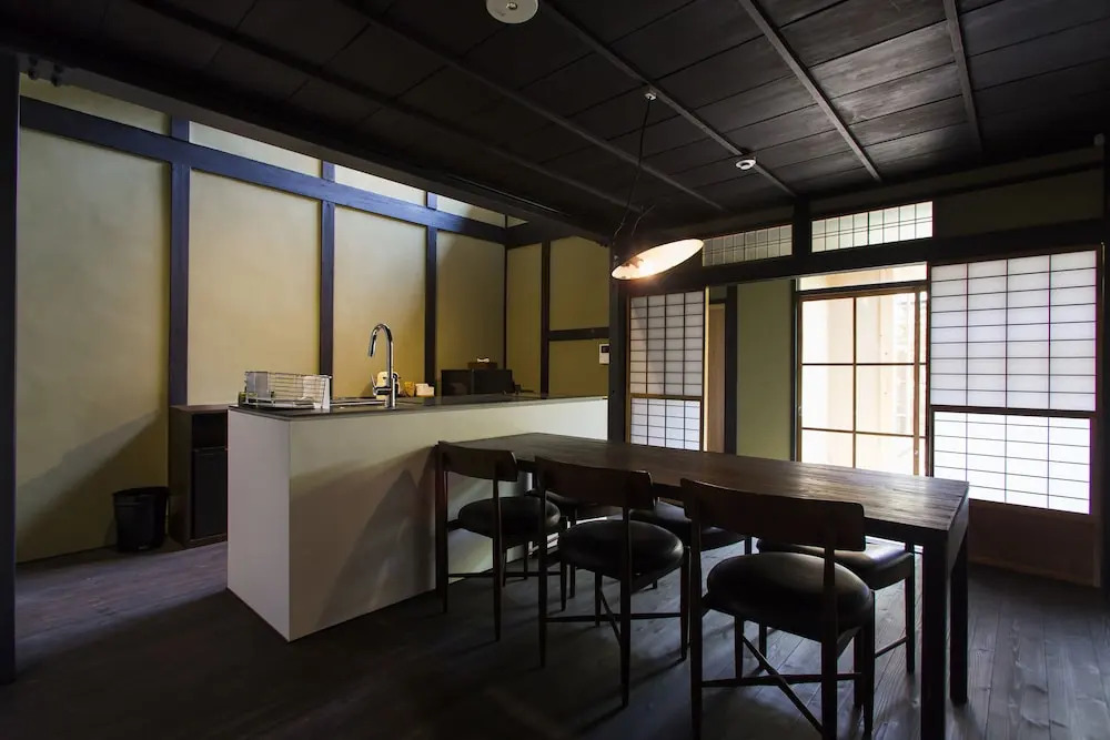HOUSE THE TERMINAL Karasuma-Shimei 1