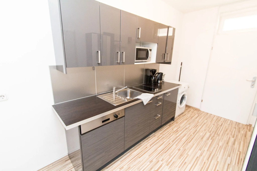 CheckVienna – Apartment Huetteldorfer Strasse