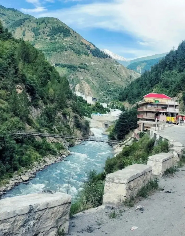 Saif Ul Malik Hotel & Restaurant