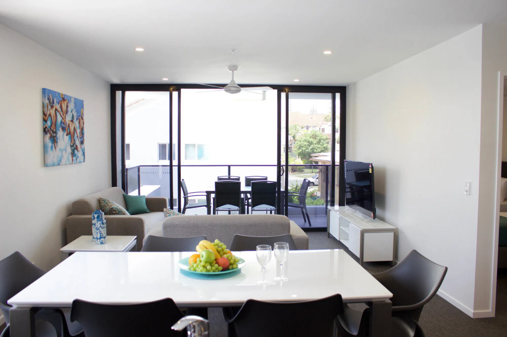 Synergy Broadbeach - Official