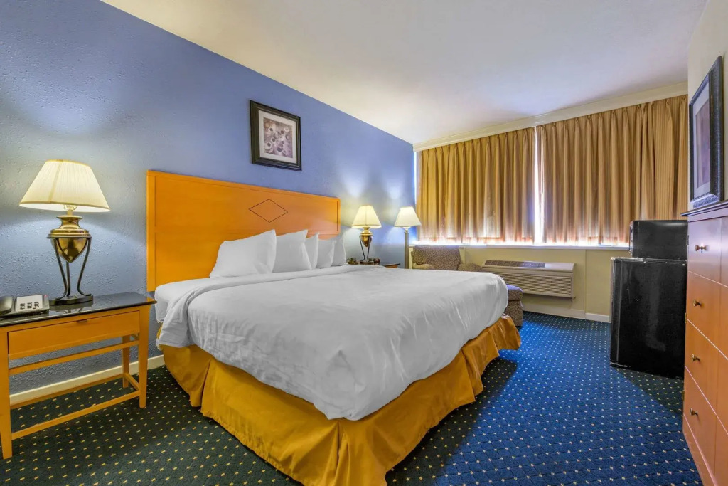 Clarion Hotel Lebanon-Hershey East