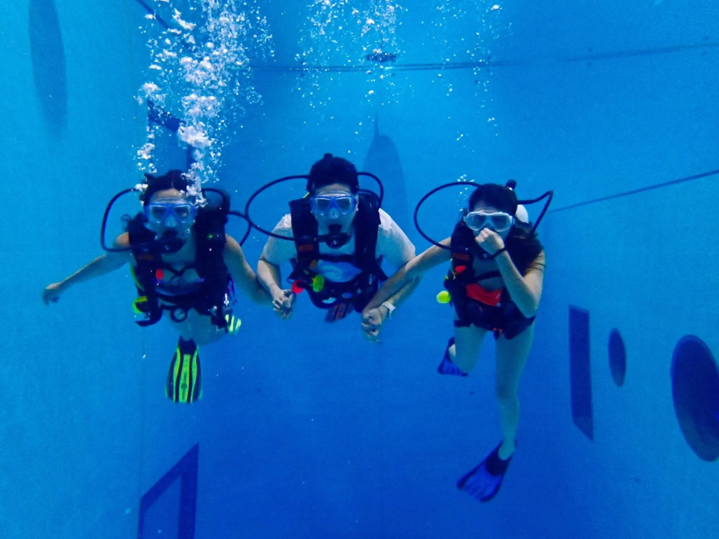 Divecube Hotel