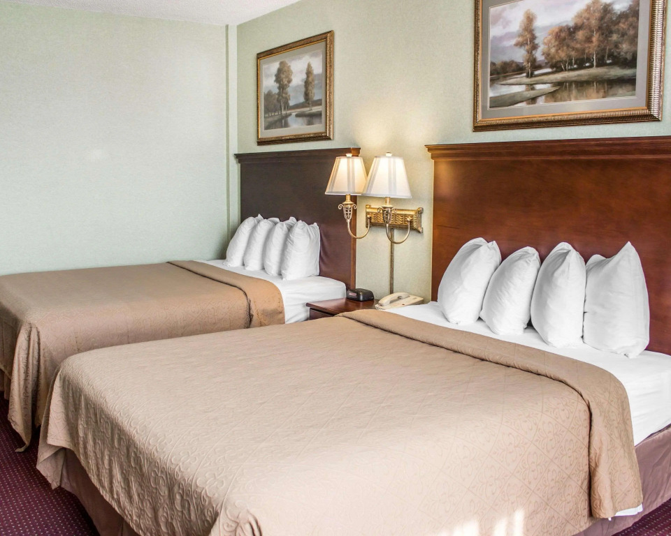 Quality Inn & Conference Center Franklin Downtown