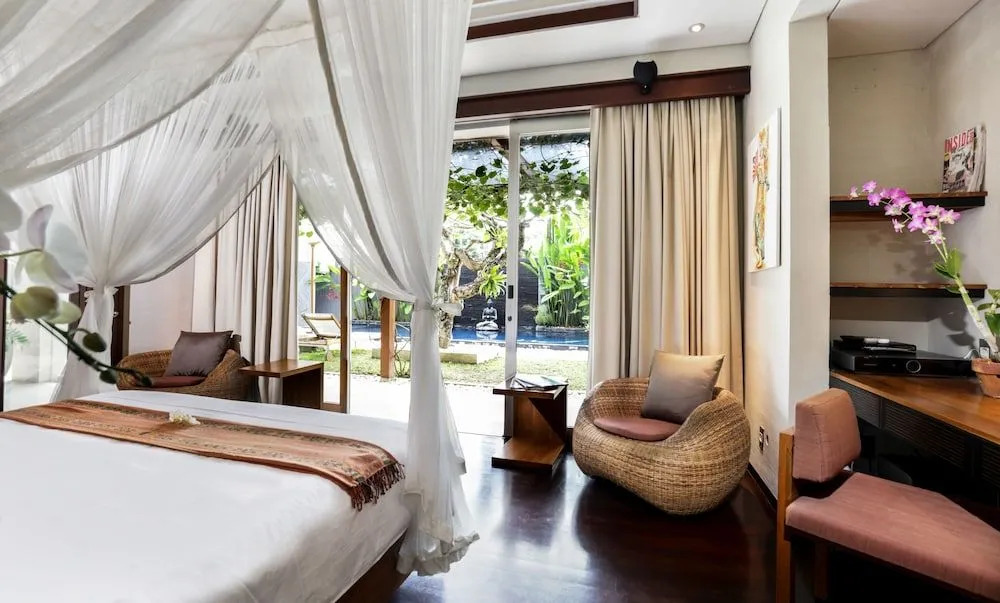 Sunset Paradise Villa Jimbaran 8008