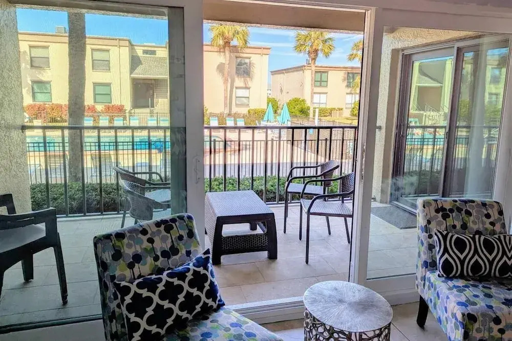 Sea Club #13 - Coastal Charm