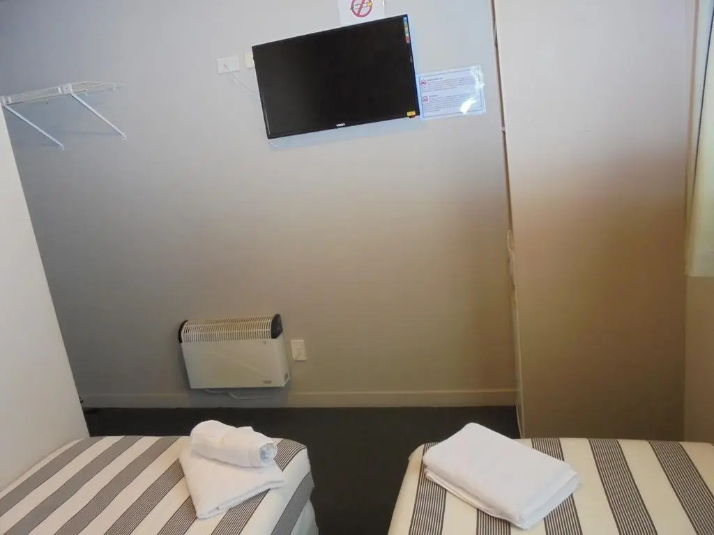 Utopian Motel Taupo - Hostel