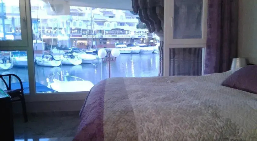 Isla Marina