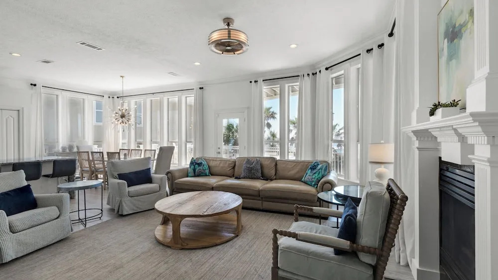 Gulf-front, Private Pool ~ Stunning Gulf Views From All Levels + Beach Setup