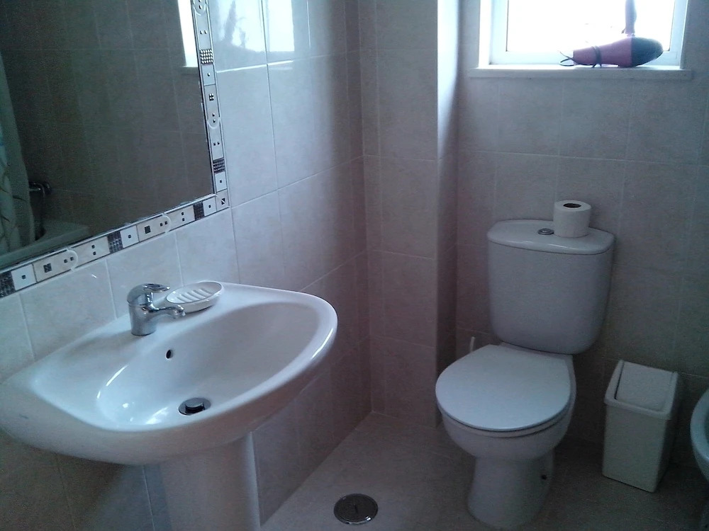 Remarkable 1-bed Apartment in Olhos de Agua