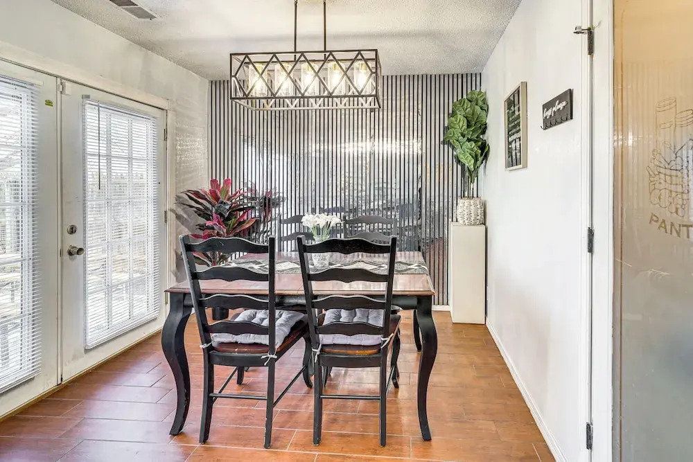 Furnished Patio! Family-friendly Tulsa Townhome