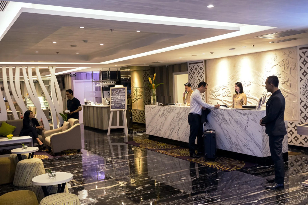 Platinum Adisucipto Hotel & Conference Center