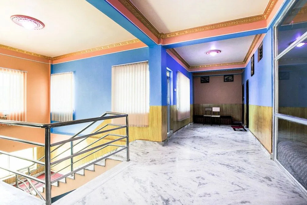 Oyo 401 New Star Hotel And Restaurant