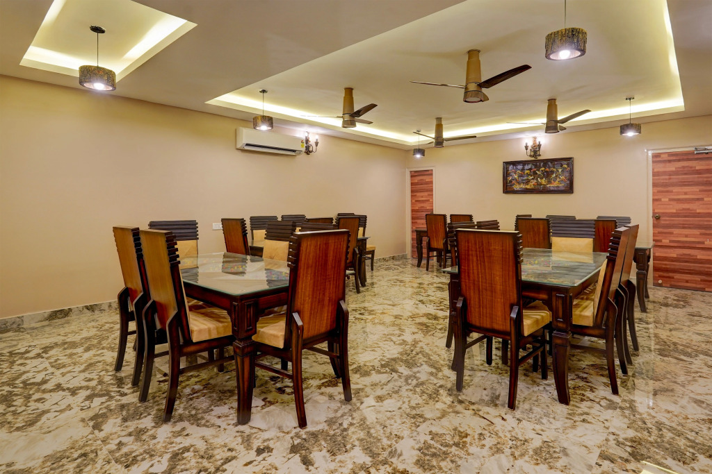 Townhouse NK Vivanta Luxury Rooms