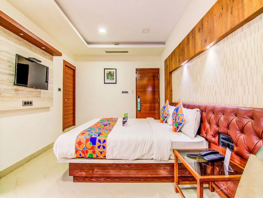 FabHotel Azure Park