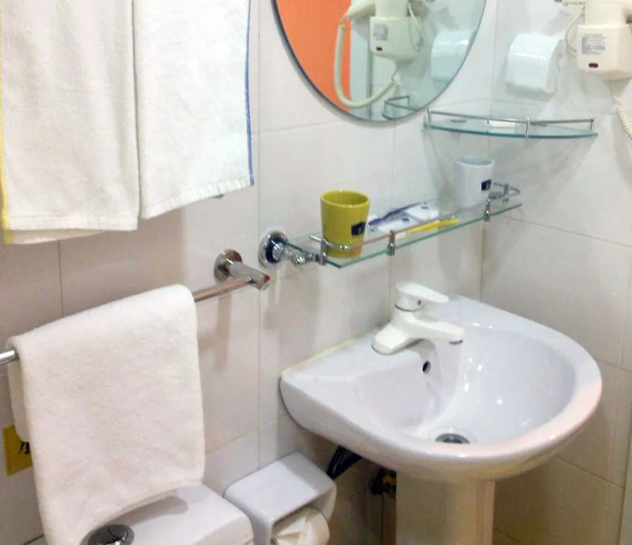 Home Inn Chengdu Jichang Road