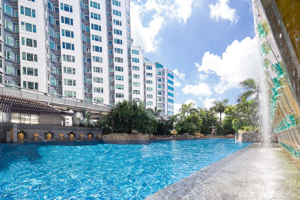 Kowloon Harbourfront Hotel