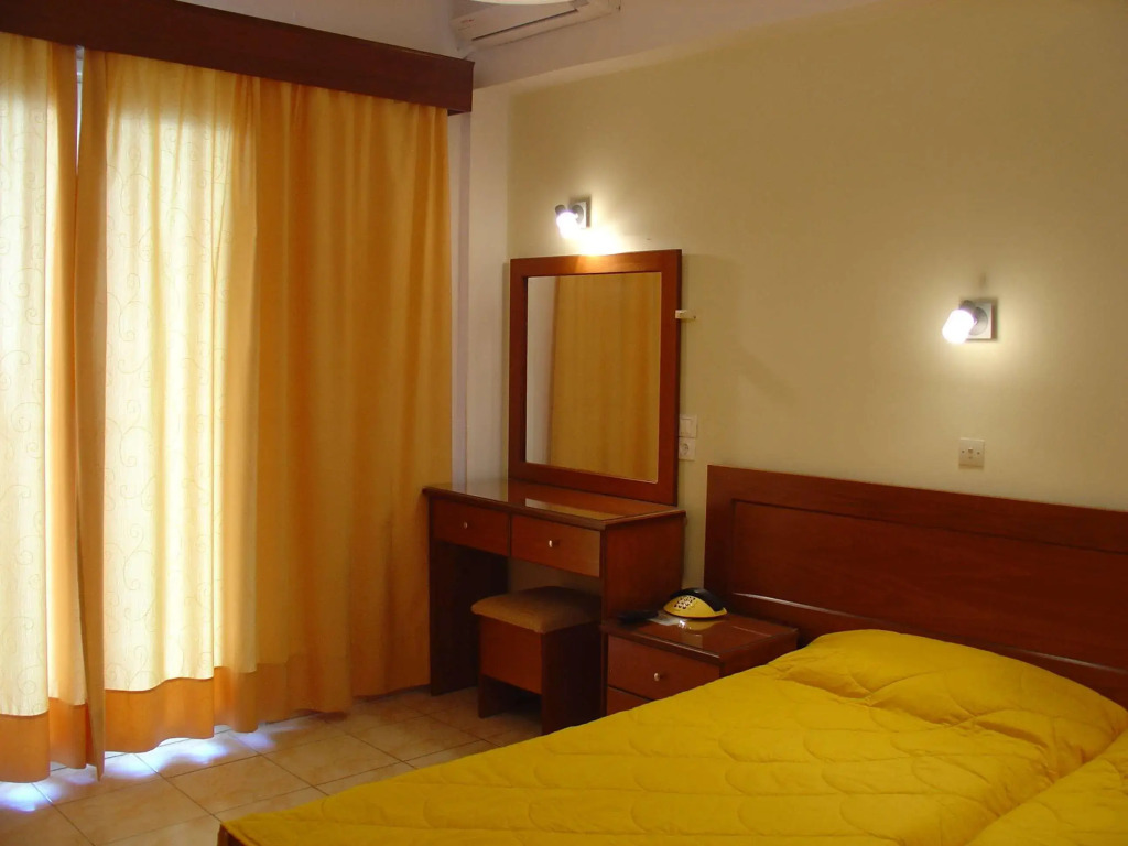 Golden Sands Hotel