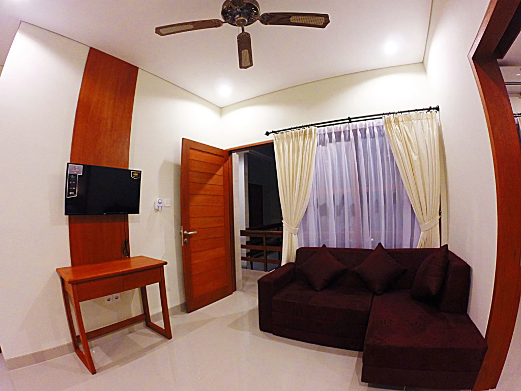 Asoka Hotel & Suite