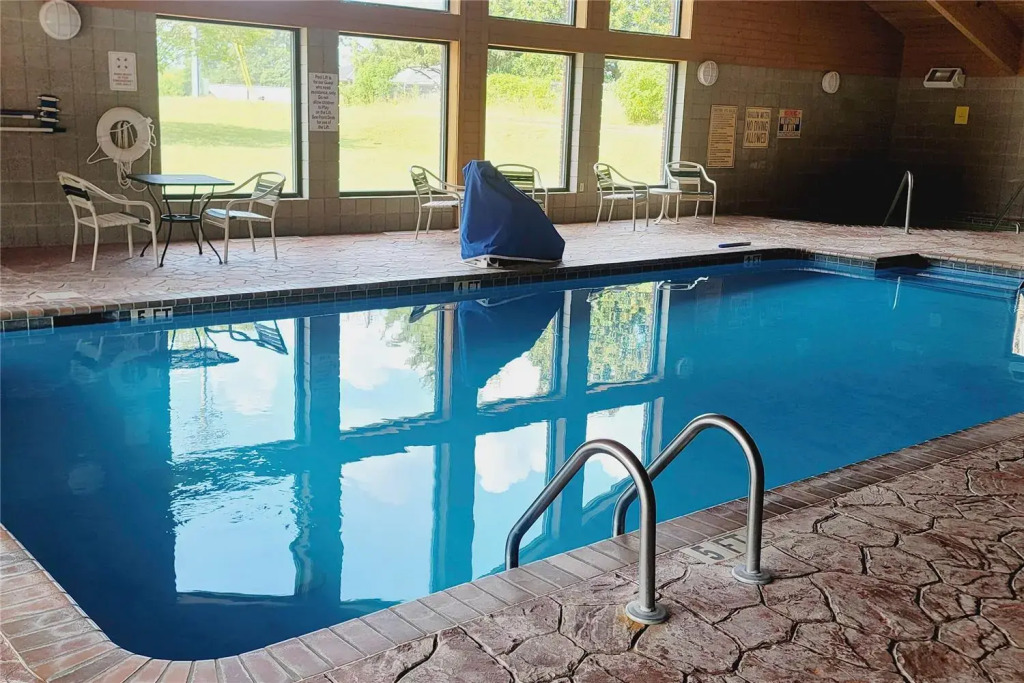 University Inn